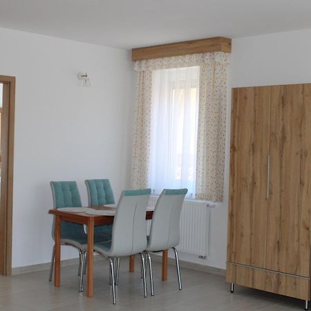 Mara Apartman Buek Zewnętrze zdjęcie