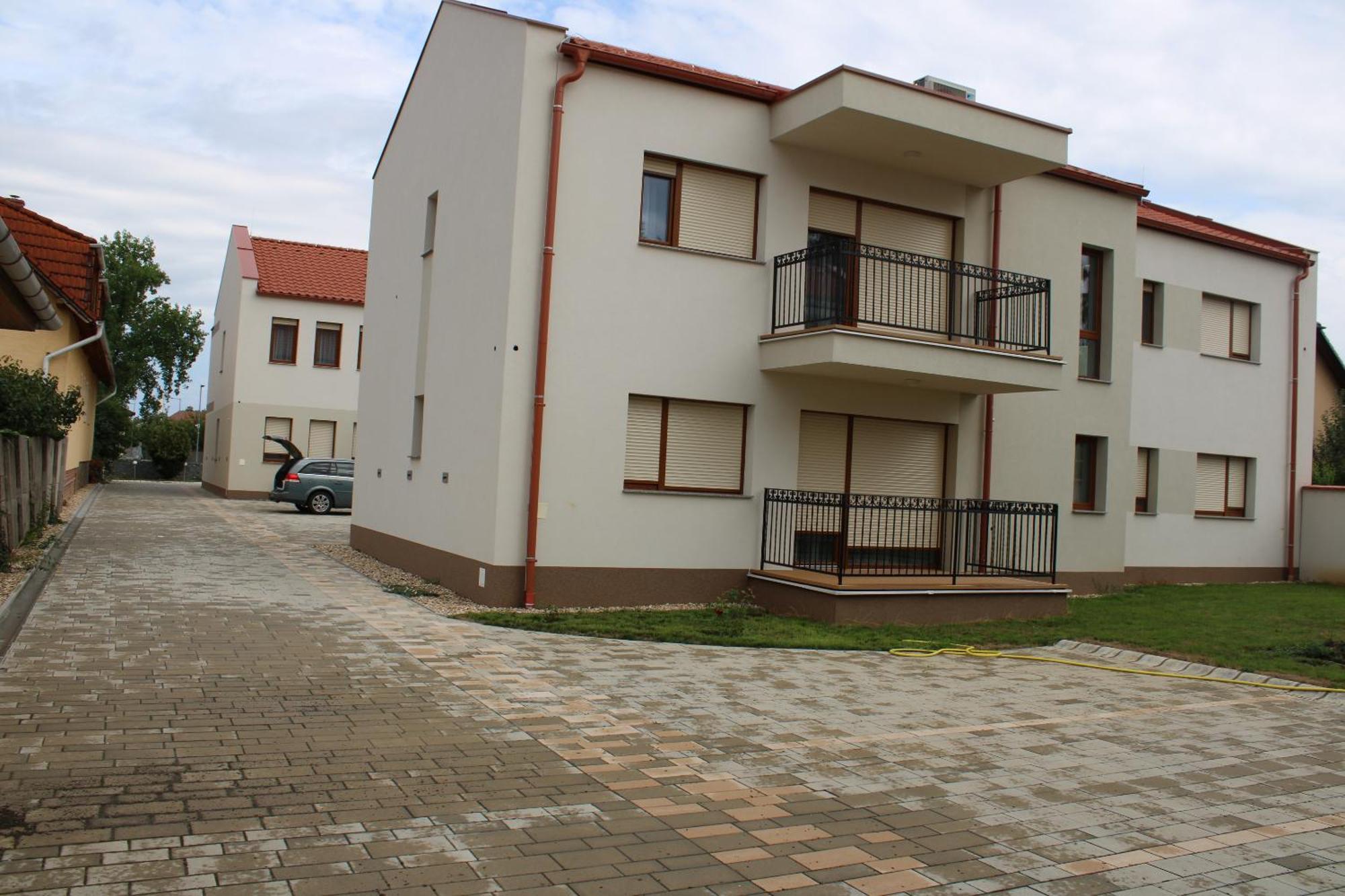 Mara Apartman Buek Zewnętrze zdjęcie