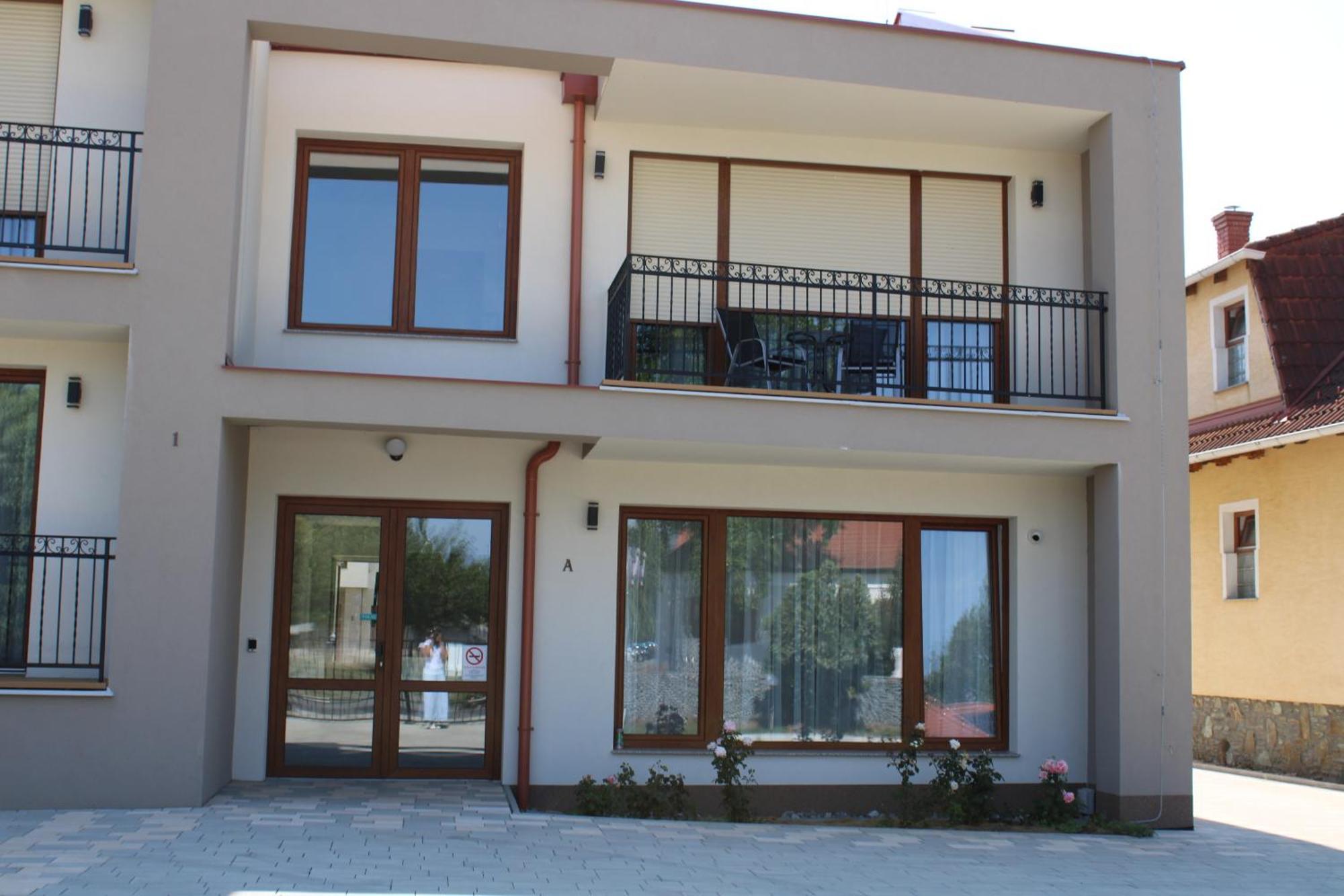 Mara Apartman Buek Zewnętrze zdjęcie