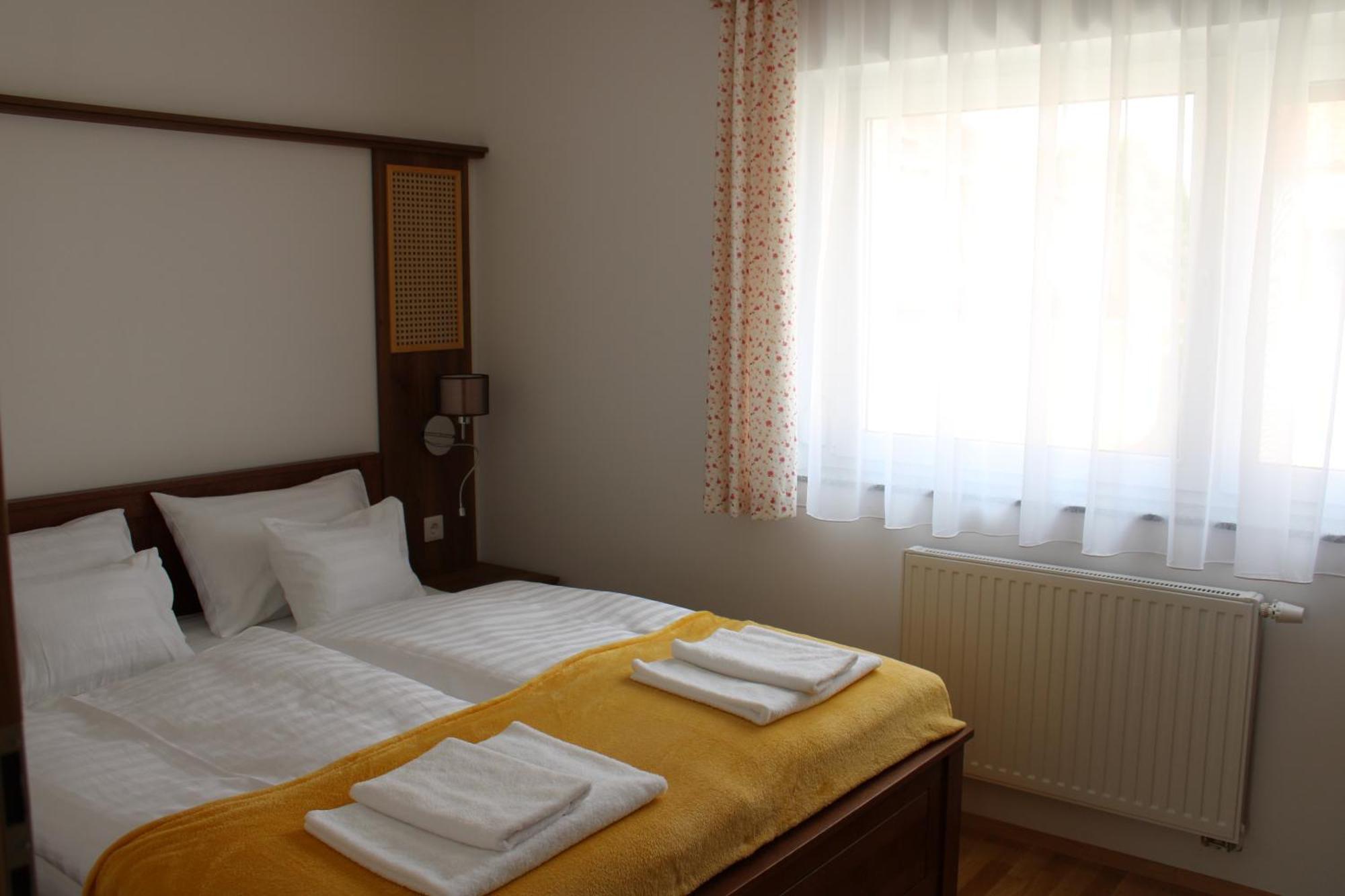 Mara Apartman Buek Zewnętrze zdjęcie