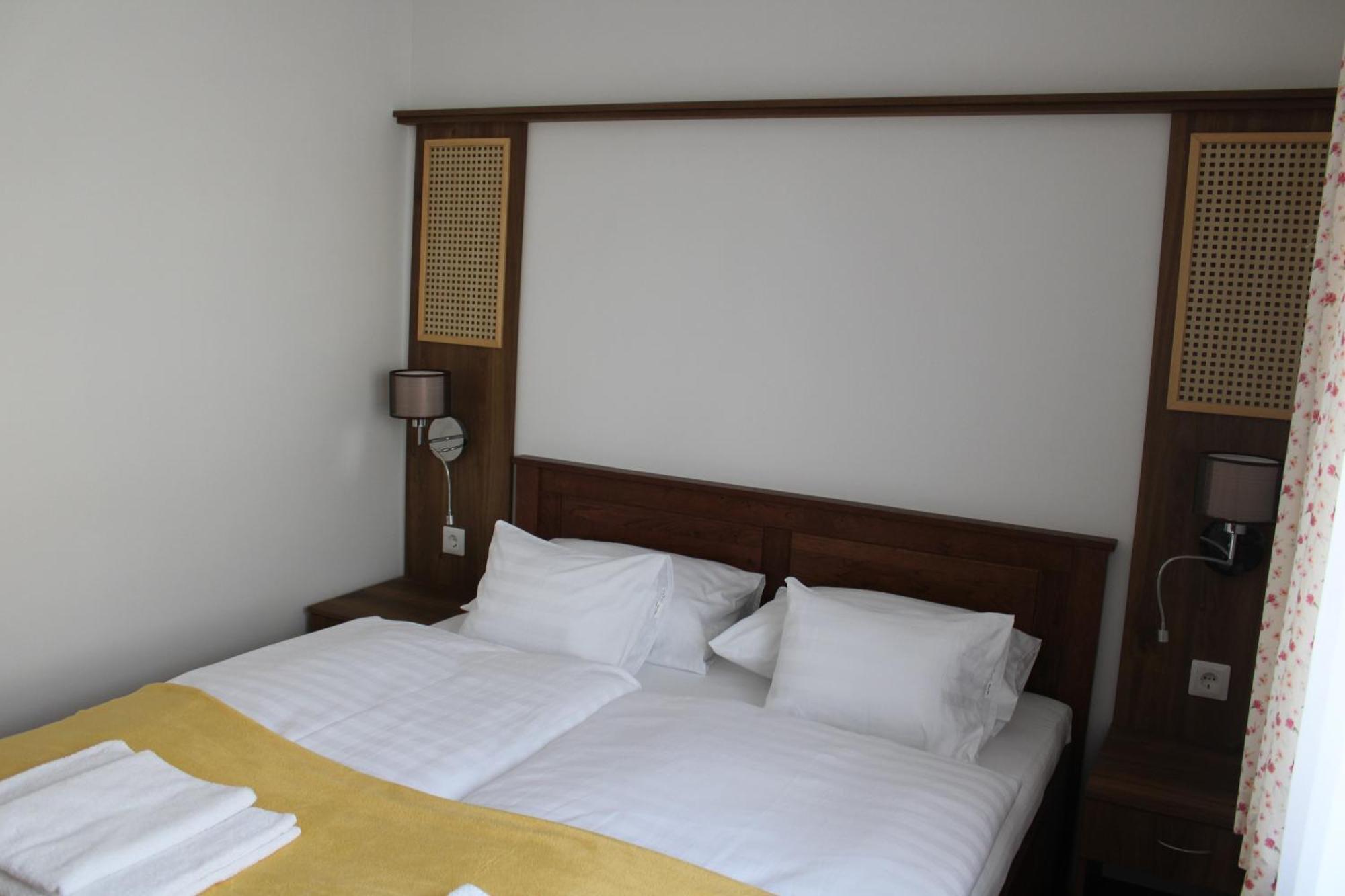 Mara Apartman Buek Zewnętrze zdjęcie